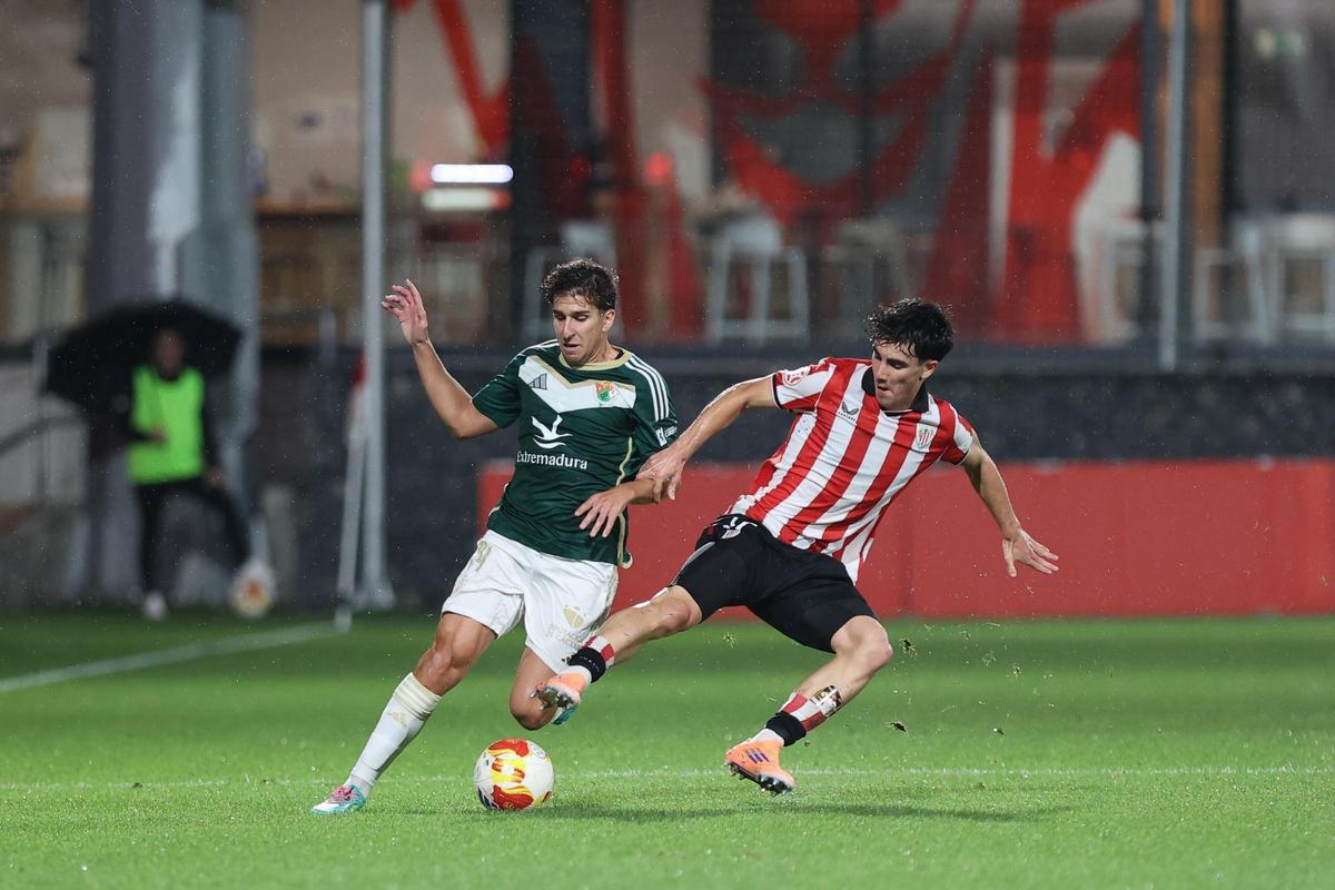 El Bilbao Athletic - Cacereño, en imágenes