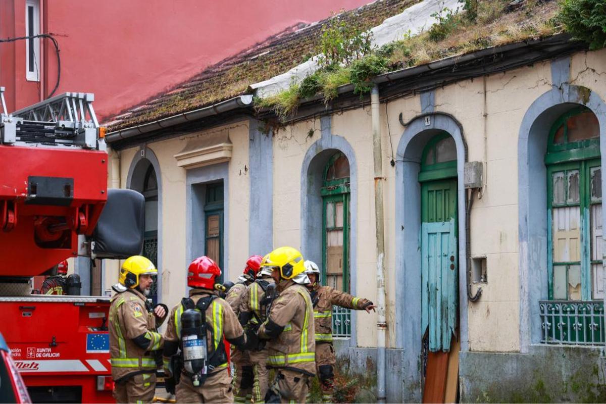 Se incendia la narcovivienda de Os Duráns, en Vilagarcía