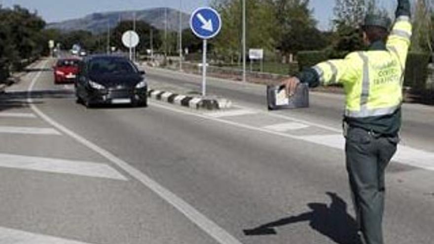 Normalidad en las carreteras en la operación salida