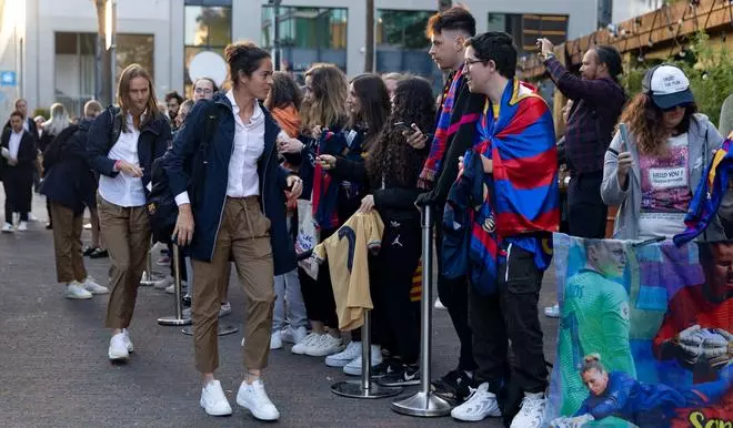 Así fue la llegada a Eindhoven del FC Barcelona