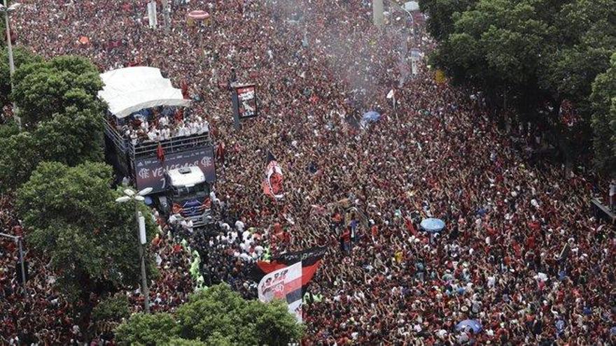 El Flamengo gana la Liga brasileña sin jugar un día después de conquistar la Libertadores