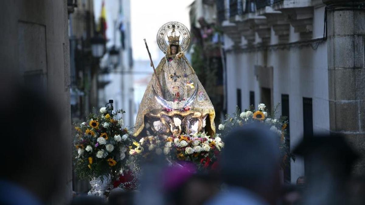 Bajada de la Virgen de la Montaña.