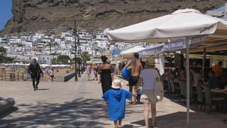 ‘No’ del PP y de la patronal a sobregravar al sector turístico en Canarias