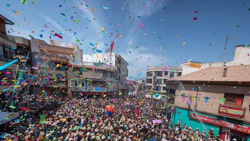 Rojales da el pistoletazo de salida a sus fiestas patronales y de Moros y Cristianos