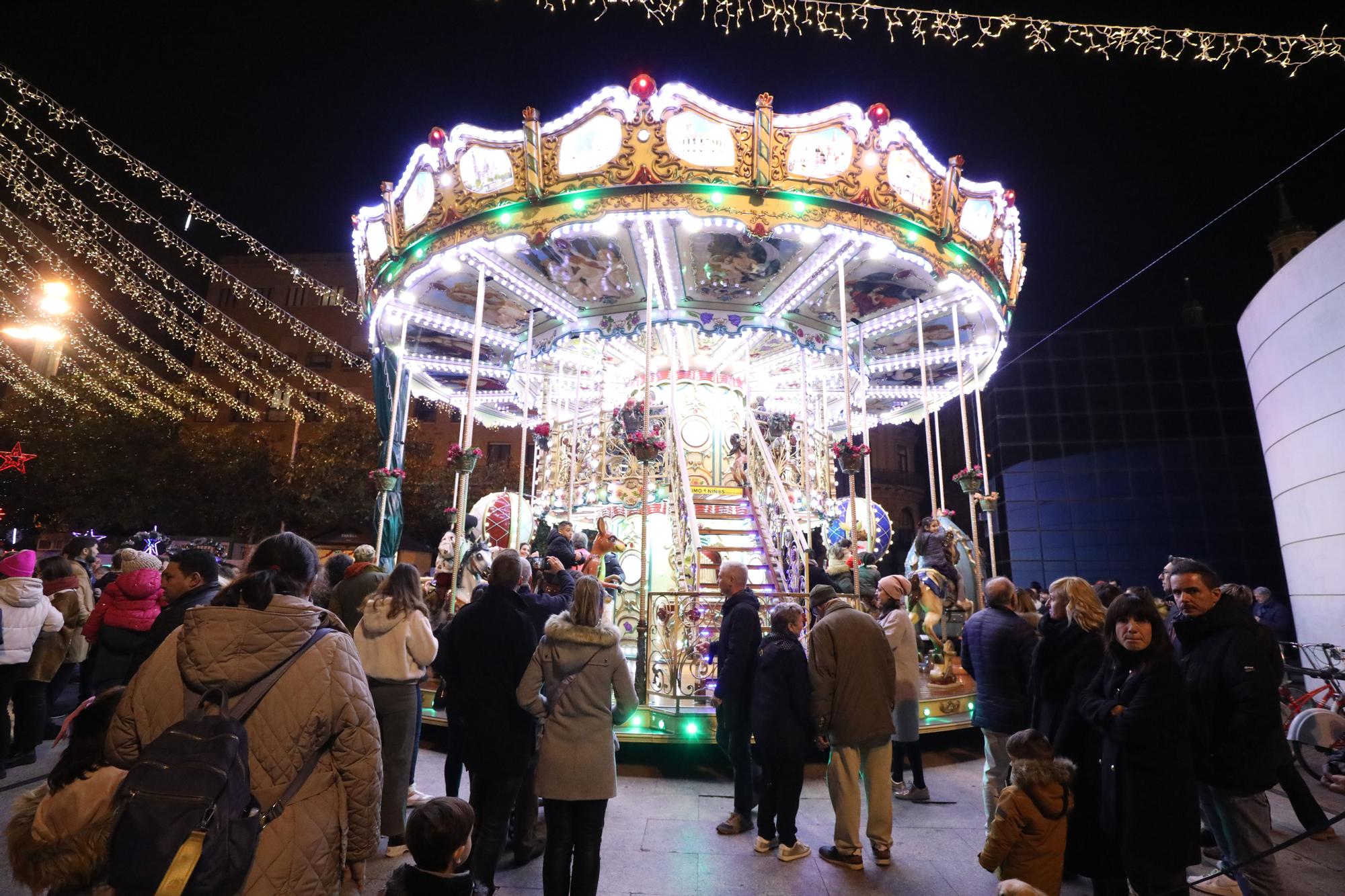 Zaragoza vive la Navidad en la calle