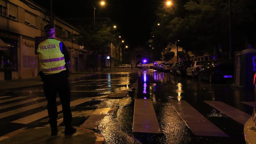 Una fuga de agua en Zamora capital inunda la avenida de la Plaza de Toros