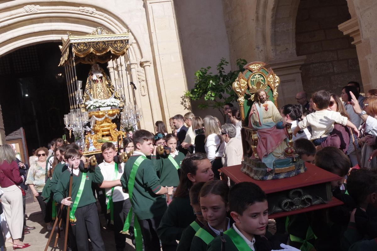 Fotos de la procesión de tronos chicos de Antequera