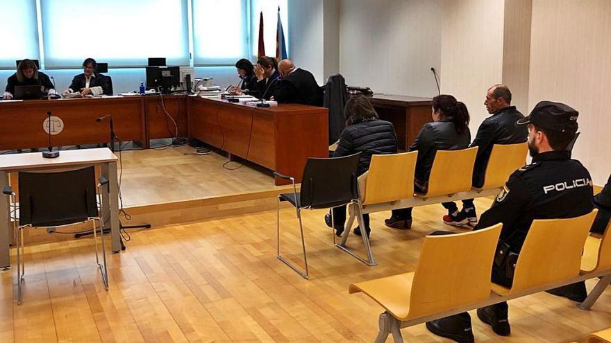 Un instante del juicio celebrado ayer en la Sección Séptima de la Audiencia.