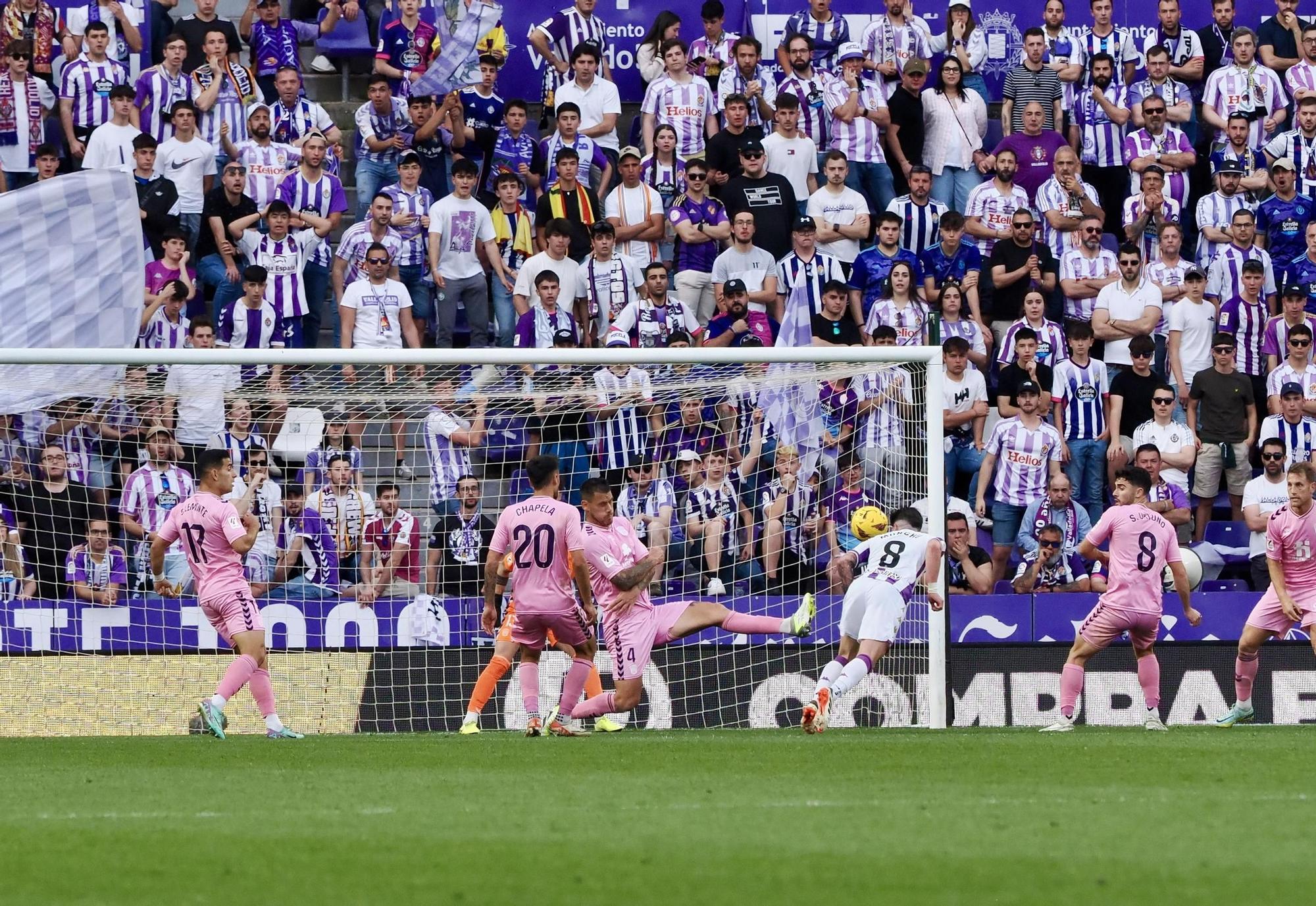 Las imágenes del Real Valladolid - Eldense (1-0)