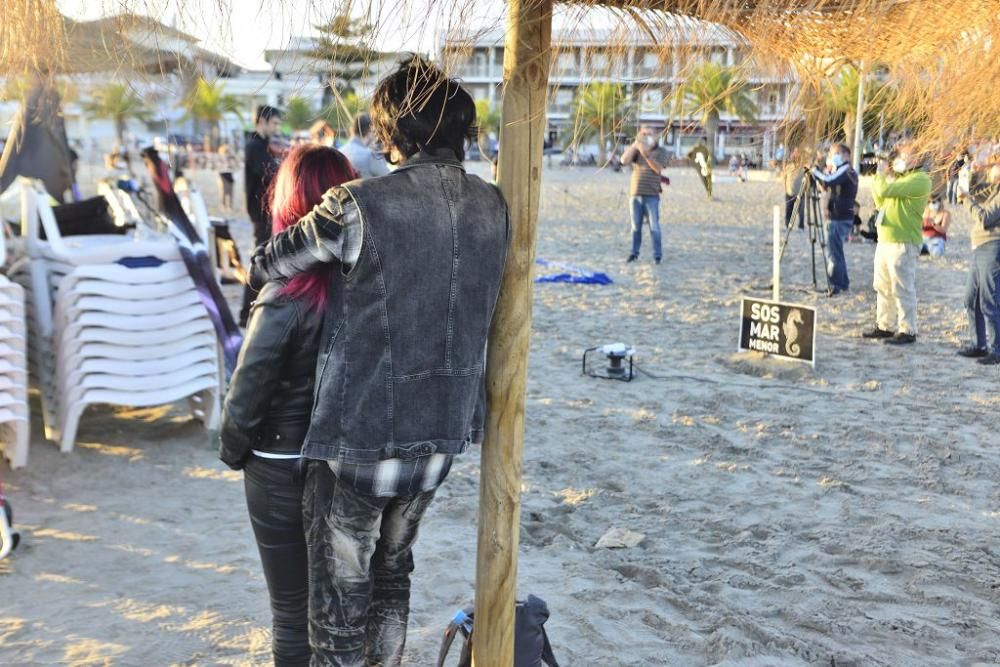 Tercer día consecutivo de protestas por el Mar Menor: Playa Villananitos