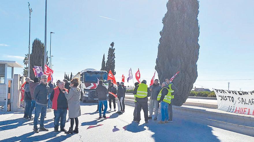 Tensión en la cerámica: la patronal Ascer acusa a los sindicatos de bloquear el convenio colectivo