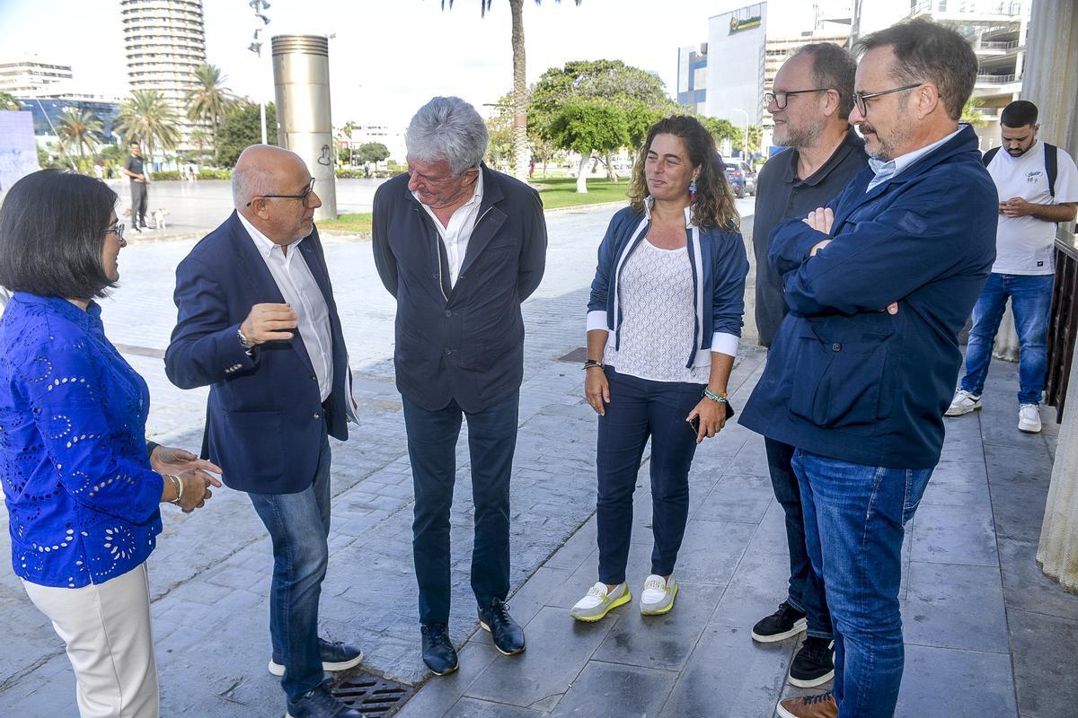 Carolina Darias, Antonio Morales, Pedro Quevedo, Gemma Martínez, Eduardo Ramírez y Raúl García Brink