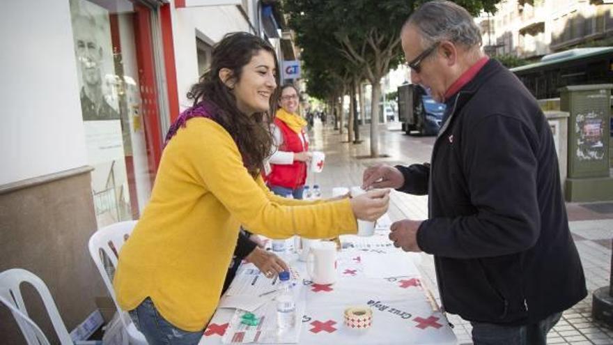 Los castellonenses se volcaron con la celebración del Día de la Banderita.