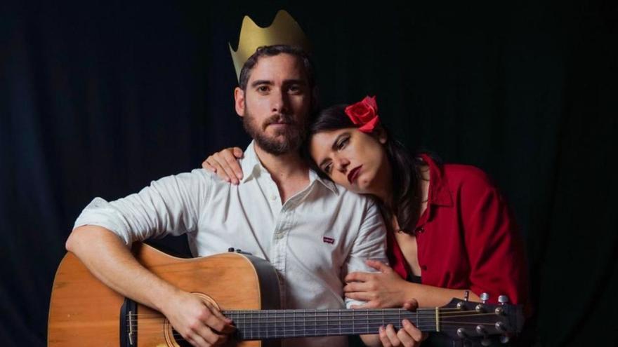 Carlos Tajes y Sílvia Rábade, en una imagen promocional de ‘El rey’.   | // L. O.