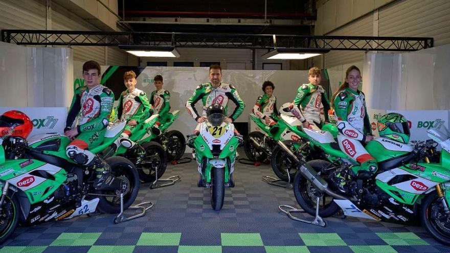Presentación del equipo de motociclismo Deza Box 77 Racing Team.