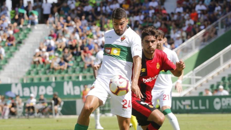 Alexander, en una acción del encuentro frente al Mallorca