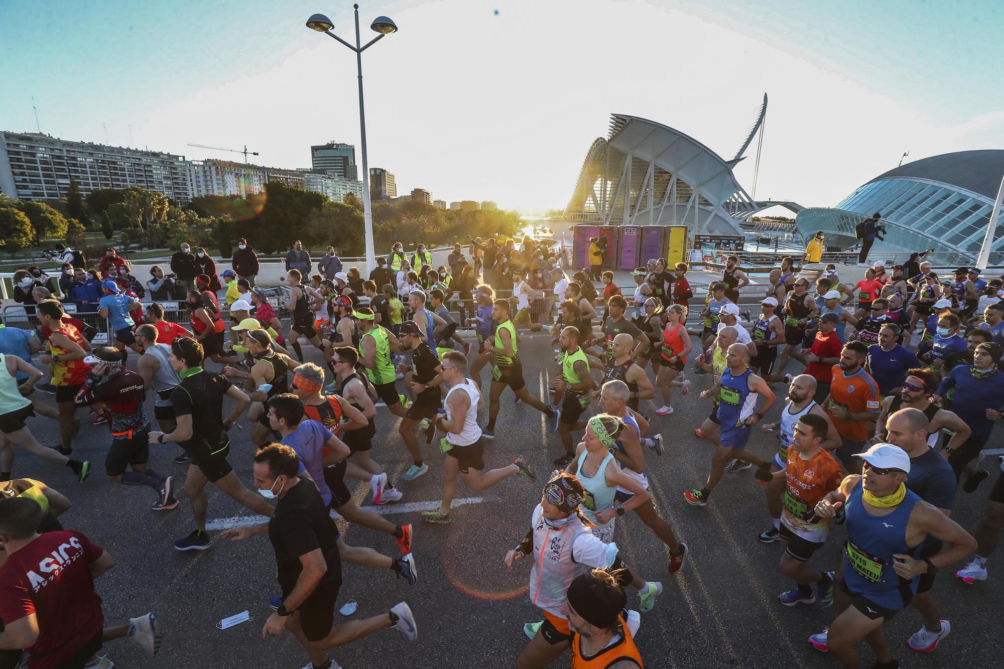 Salida del Maratón Valencia 2021