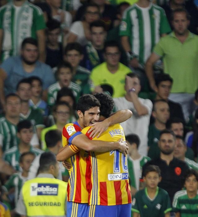 Betis - Valencia, en imágenes