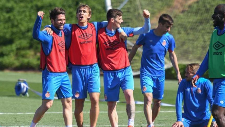 Planas, Muniesa, Montes, Pere Pons, Aleix i Doumbia durant l&#039;entrenament d&#039;avui