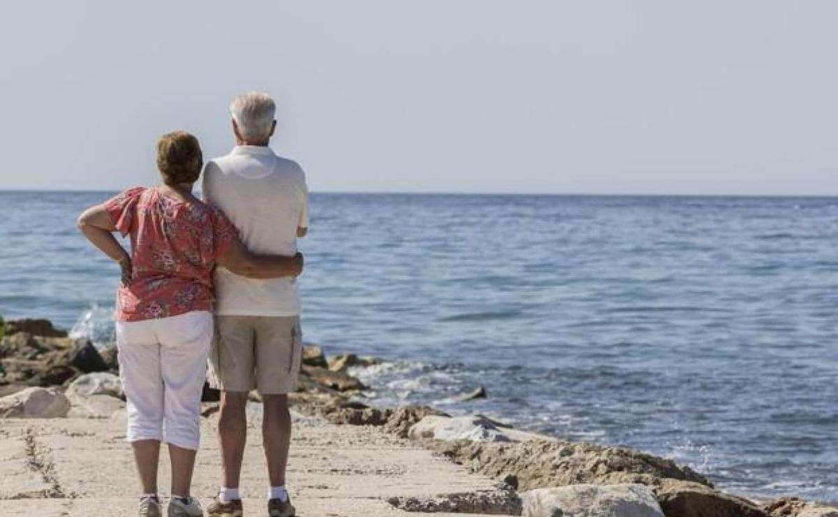 Viajes del Imserso: el Gobierno empieza a enviar las cartas de su programa de turismo.