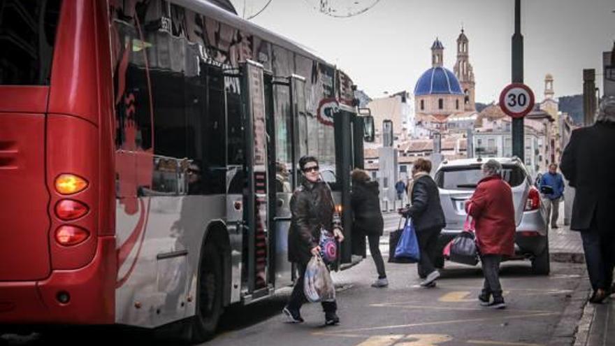 El uso del autobús urbano mantiene un crecimiento sostenido desde hace cuatro años.