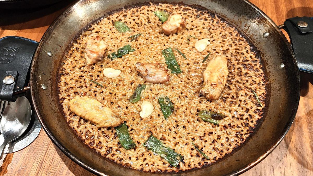 La paella valenciana del restaurante Cruix.
