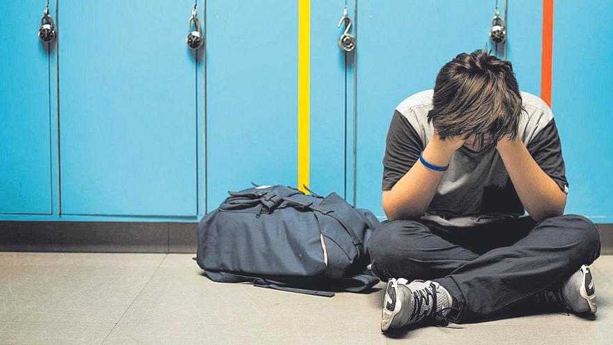 Cibervigilantes contra el ‘bullying’ en los institutos de Castellón: los ojos del silencio