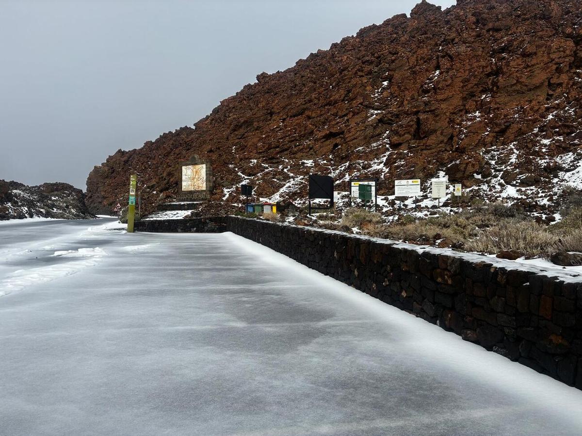 Así amanece el Teide el domingo 22 de marzo de 2026 tras haber dejado atrás lo peor de la borrasca Therese