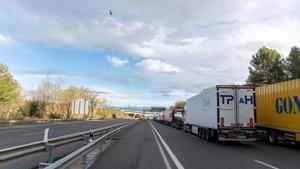 Nuevo corte de carreteras por las protestas de los agricultores de Catalunya