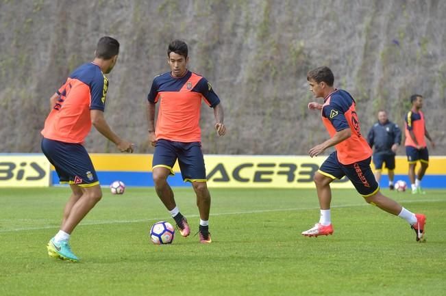 Entrenamiento de la UD Las Palmas, con el nuevo ...