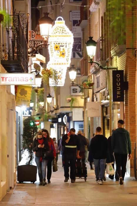 Murcia adelanta el encendido de las luces de Navidad