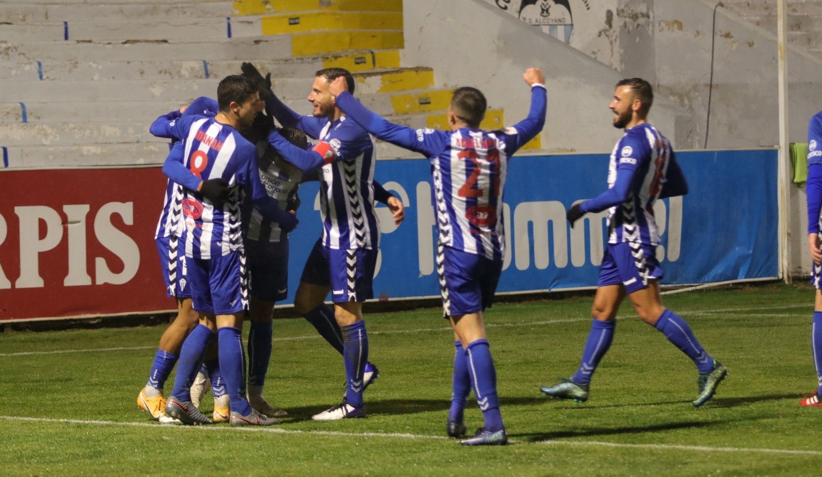 El Alcoyano elimina al Huesca de la Copa del Rey