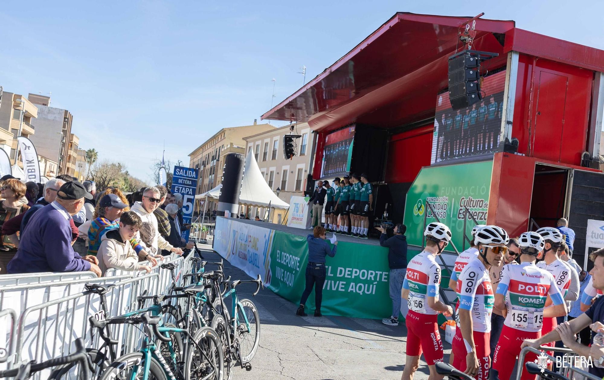 La última etapa de la Volta a la Comunitat Valenciana llena Bétera de buen ciclismo