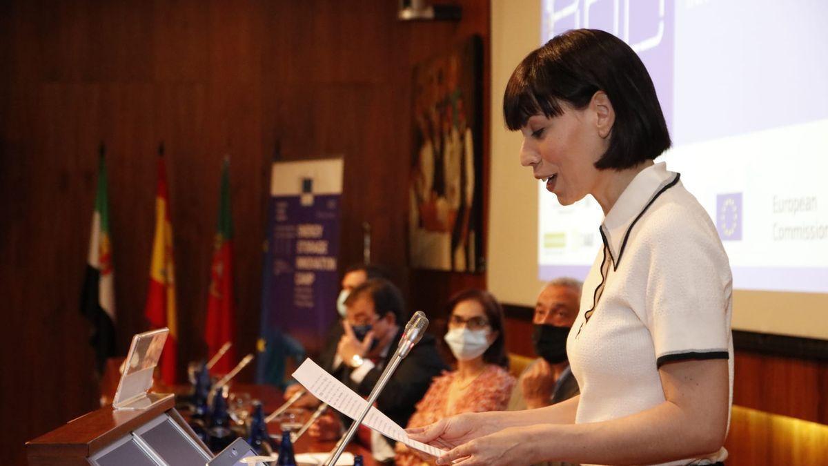 Presentación del proyecto del Centro Ibérico de Almacenamiento de Energía, hace un mes en Cáceres, con las ministras del ramo de España y Portugal.