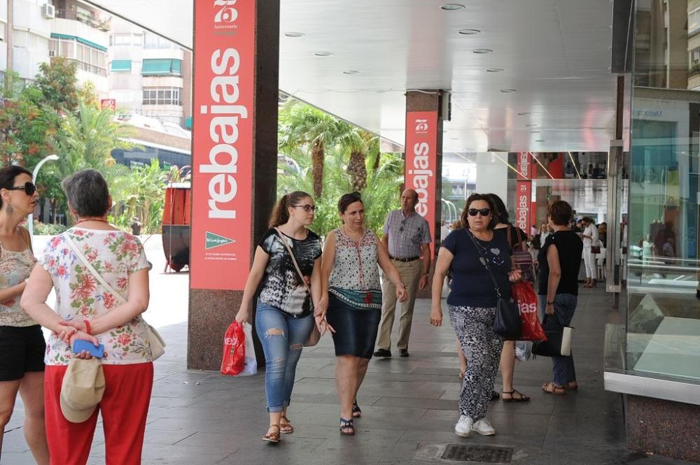 Comienzan las rebajas en Murcia