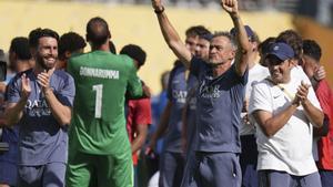 Luis Enrique, entrenador del PSG, celebra la clasificación para la final del Mundial de Clubes.