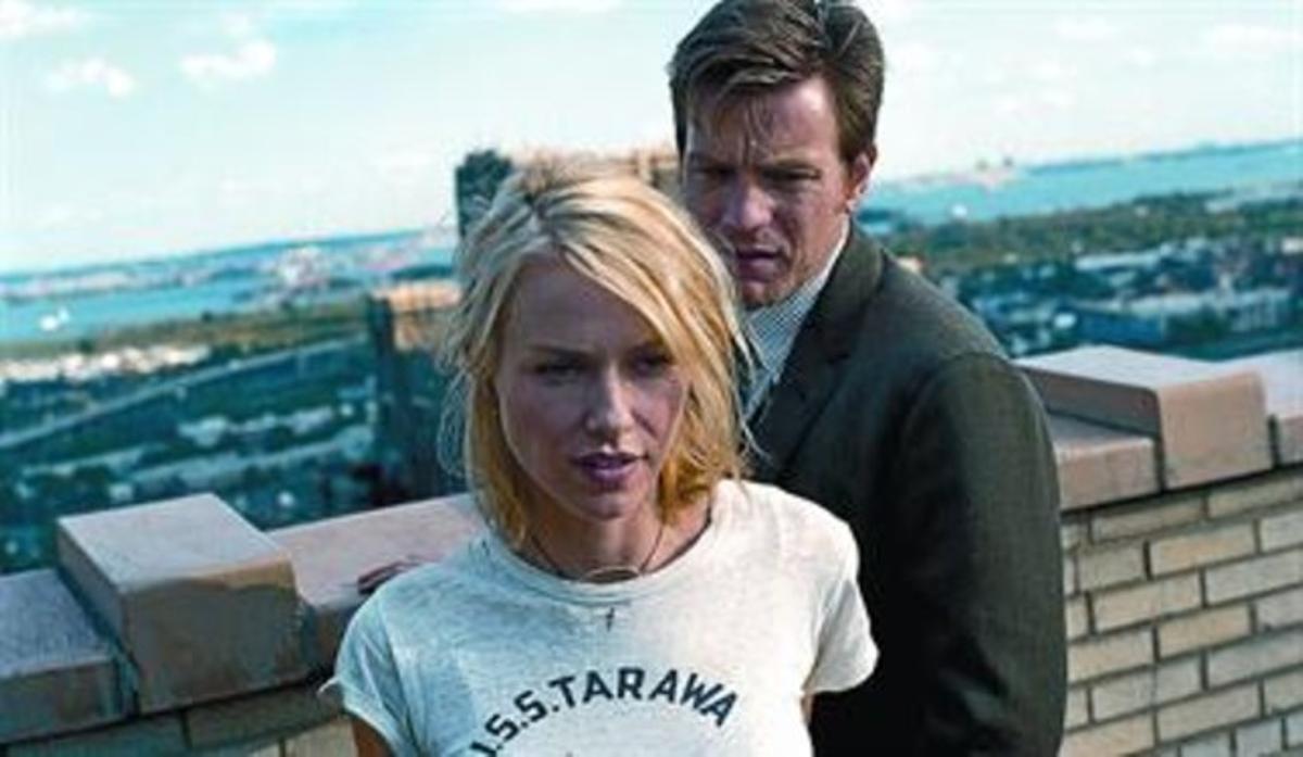Naomi Watts i Ewan McGregor, en una imatge del ’thriller’ ’Tránsito’, de Marc Forster. Naomi Watts i Ewan McGregor, en una imatge del ’thriller’ ’Tránsito’, de Marc Forster.