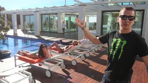 Jorge Lorenzo ensenya la seva casa al Maresme, Barcelona.