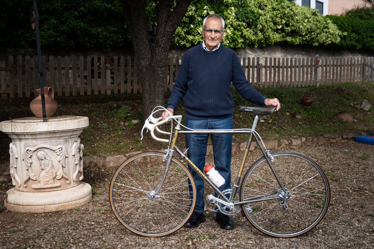 Josep Pesarrodona, amb la Colnago 3ttt que va guanyar la Volta a Espanya