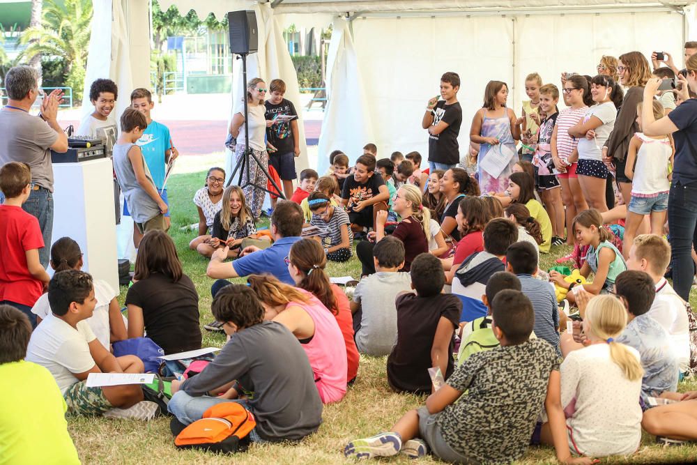 La Ciudad Deportiva de Torrevieja ha acogido los actos en torno al Día Europeo de las Lenguas organizado por la Conselleria de Educación