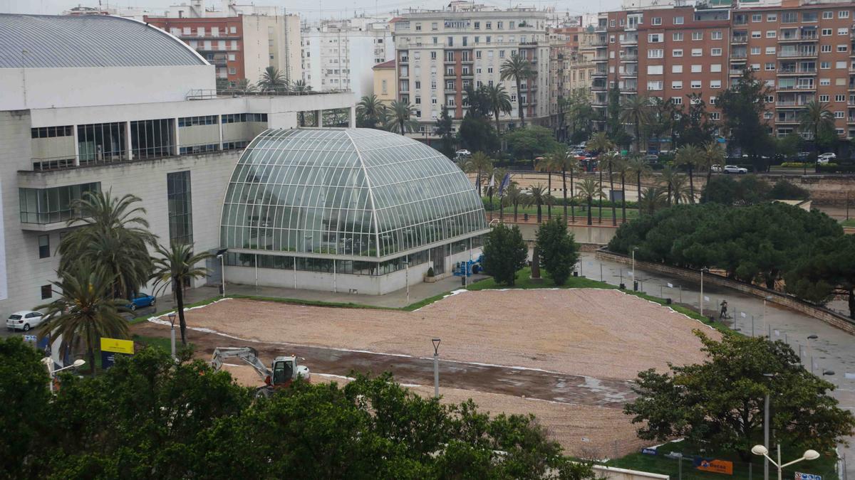 Valencia. Obras jardin Palau Musica