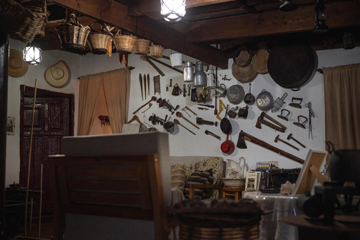 La vida en Chirche (Guía de Isora), uno de los pueblos de la Tenerife vaciada
