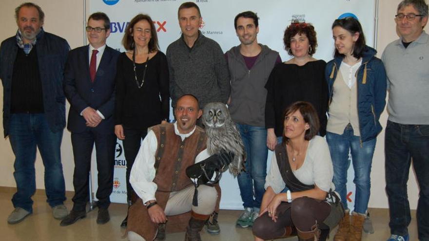 Representants de l&#039;organització de la Fira de l&#039;Aixada durant la roda de premsa de presentació.