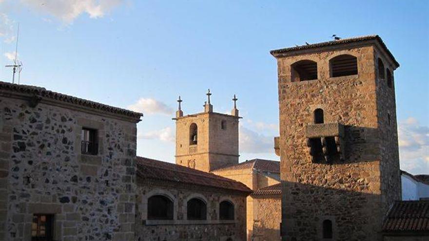 Cáceres y Mérida se promocionan en Francfort con las Ciudades Patrimonio
