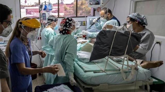 coronavirus-colombia-terapia