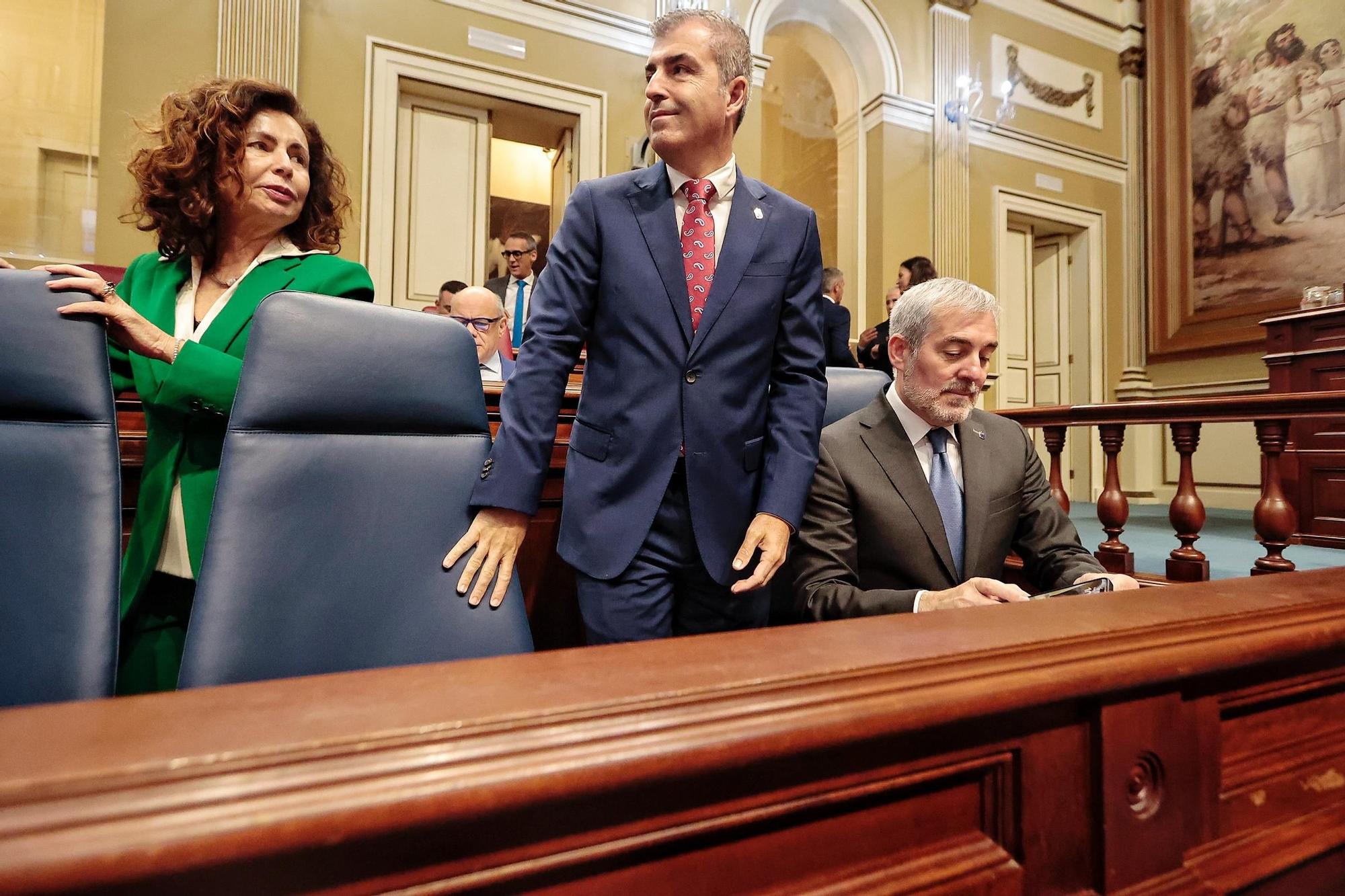 Pleno del Parlamento de Canarias