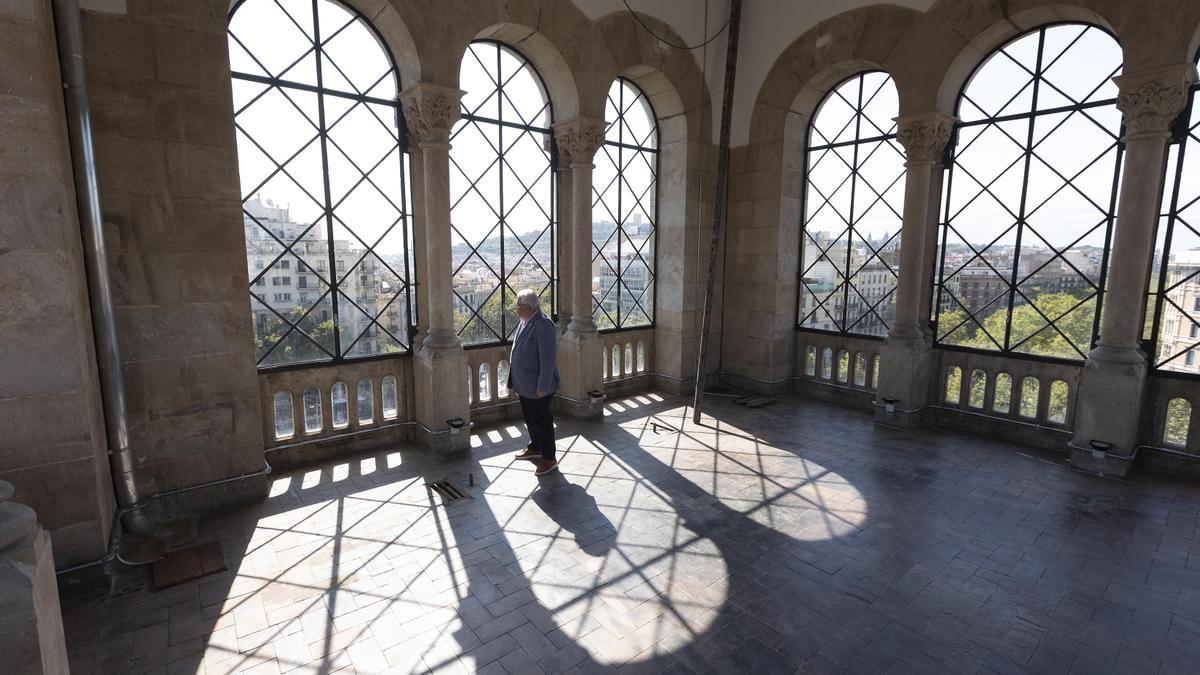 La UB abre al público la Torre del Rellotge tras su restauración