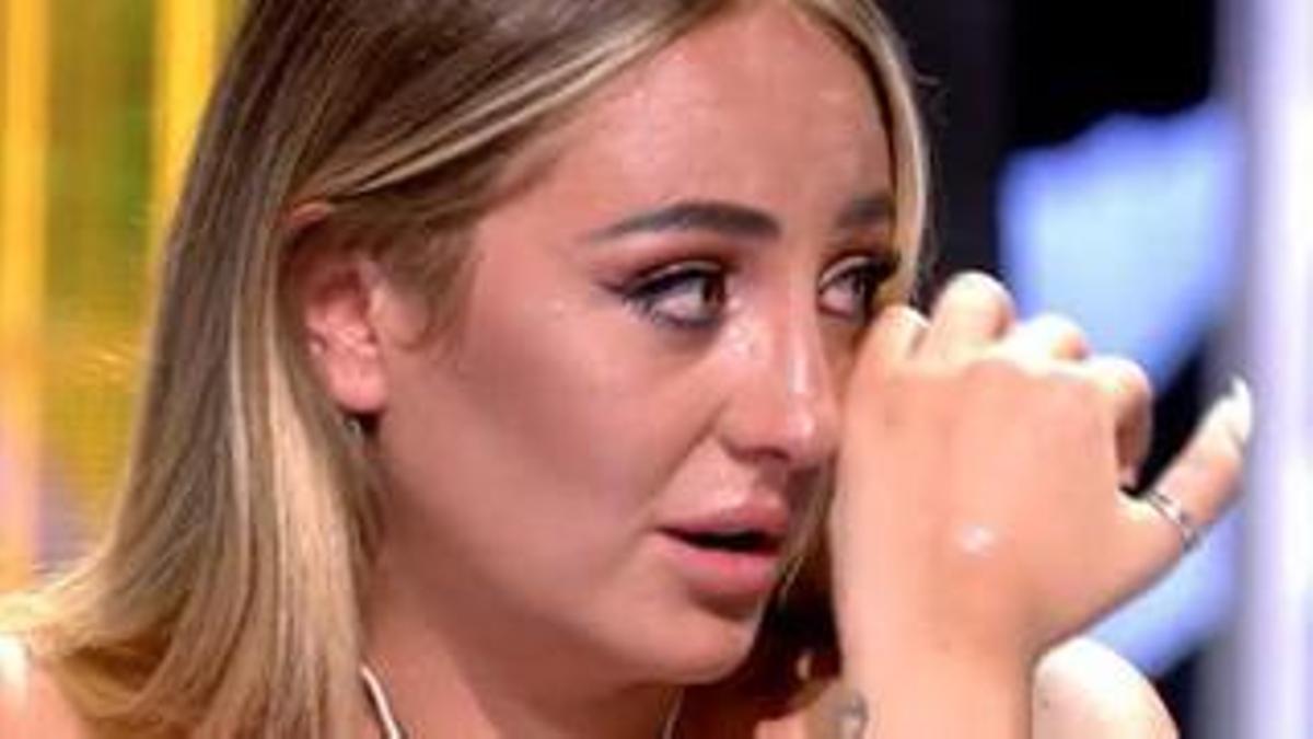 ROCIO FLORES TELECINCO: La pesadilla de Rocío Flores: denuncia un insoportable acoso y amenazas de muerte