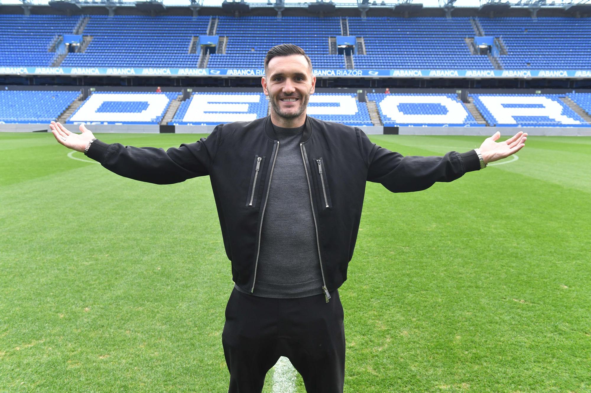 Lucas Pérez visita LA OPINIÓN