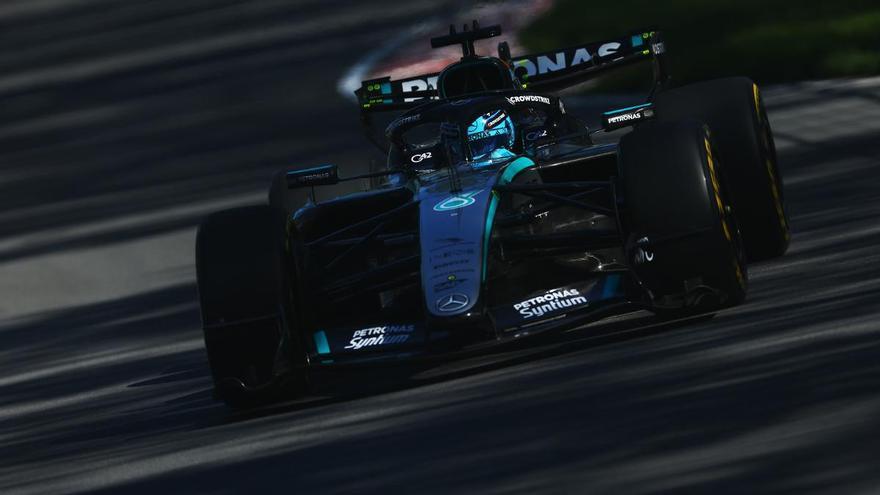 Russell logra la pole sprint, con Sainz , décimo y Alonso, 16º tras su accidente